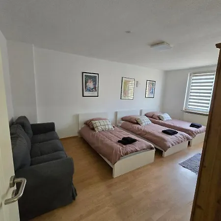 Charmantes Zimmer, Geteilte Kueche & Bad Bochum