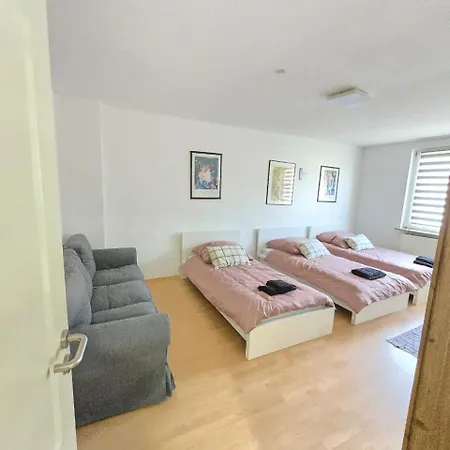 Charmantes Zimmer, Geteilte Kueche & Bad *