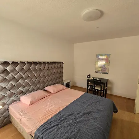 Homestay Charmantes Zimmer, Geteilte Kueche & Bad